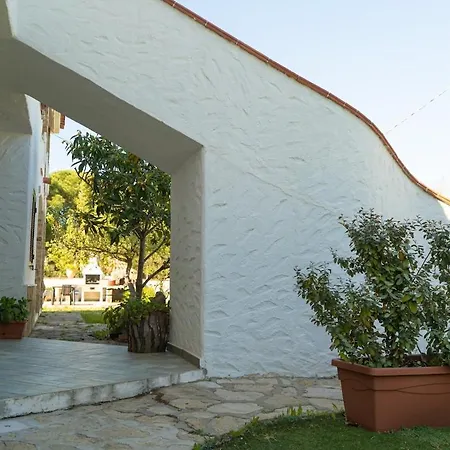 Bbq And Garden, 200 Meters From The Appartamento *