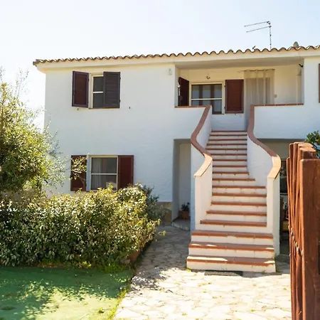Appartamento Bbq And Garden, 200 Meters From The *